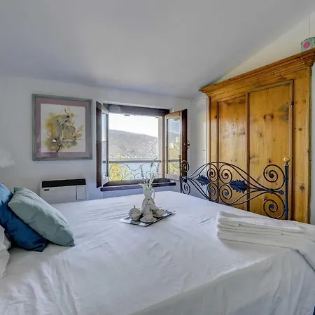 וילה Le Ravere Luxury Mini-resort - A Structure For 12 *