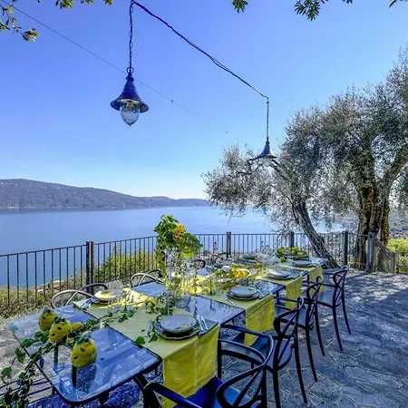 וילה Le Ravere Luxury Mini-resort - A Structure For 12 גרגננו